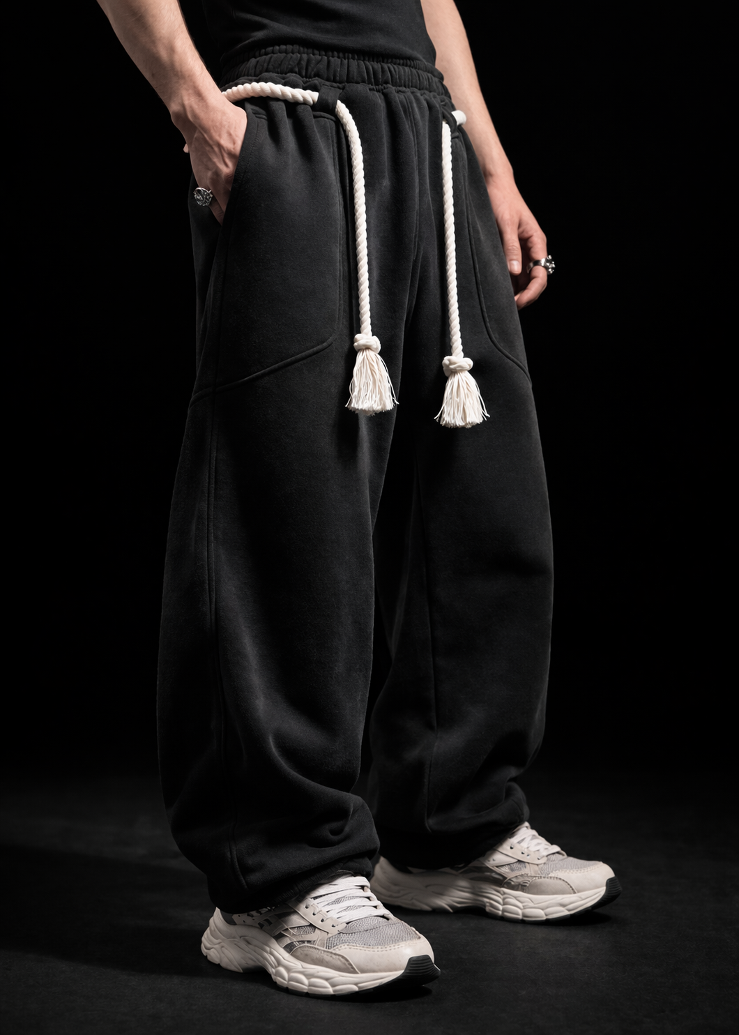 BLACK TOJI / SWEATPANTS